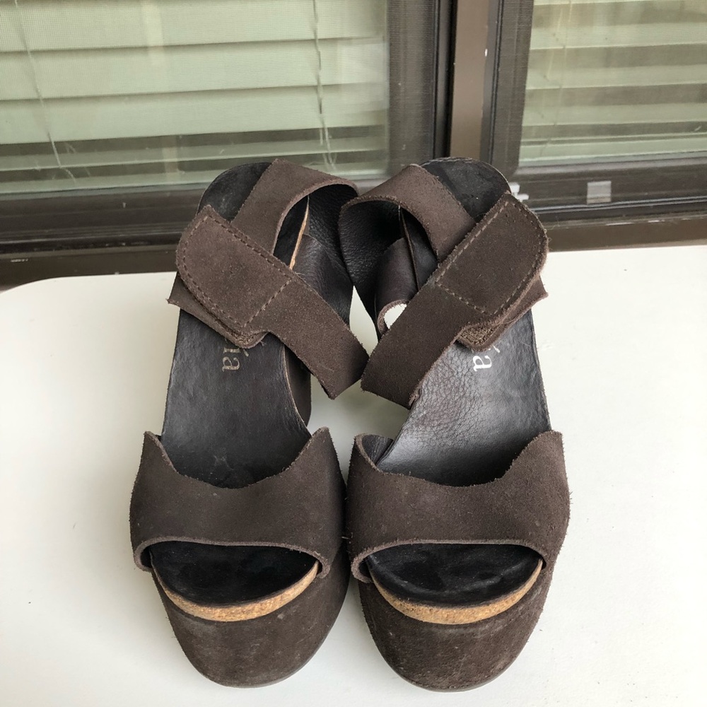 Pedro Garcia Black/Brown ankle strap wedges